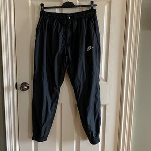 Nike Lightweight Warmup Pant